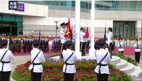 五星紅旗高高飄揚(yáng)，香港回歸祖國23年